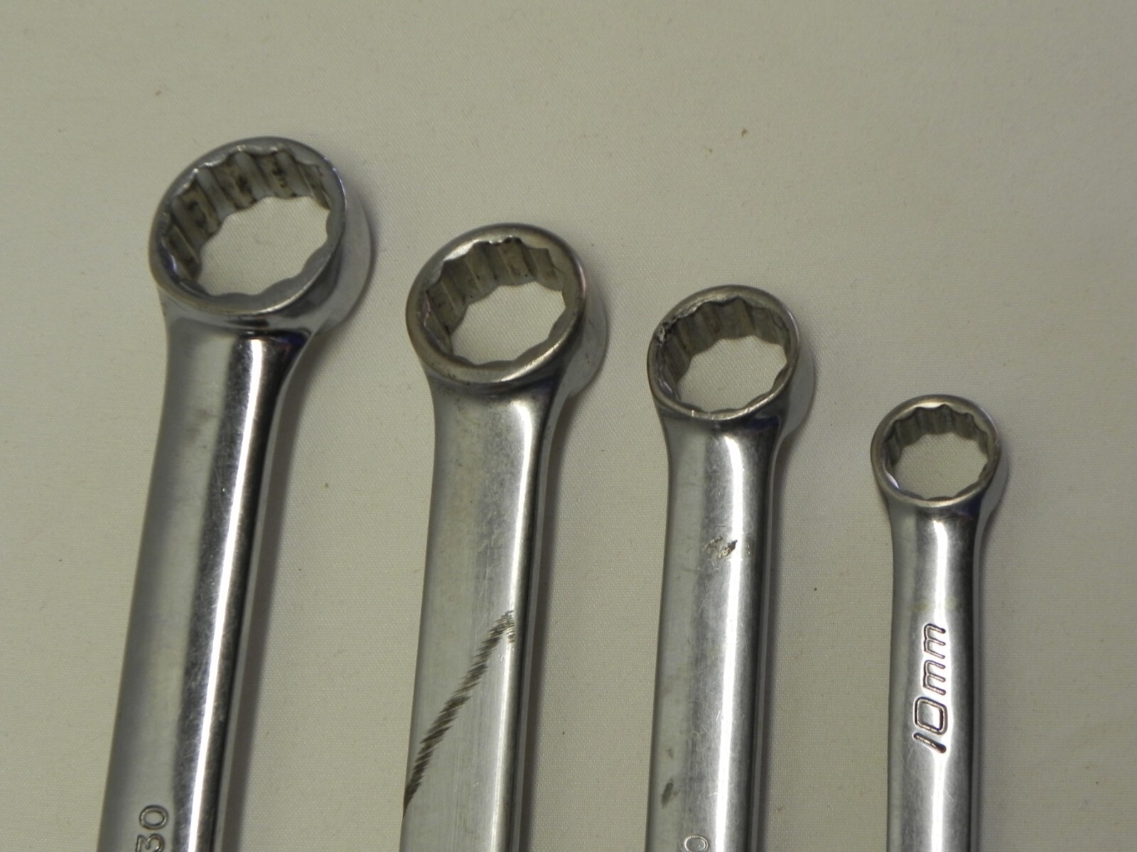 Snap-On 4 Piece 12 Pt Metric Flank Drive Combination Wrenches OEXM Series