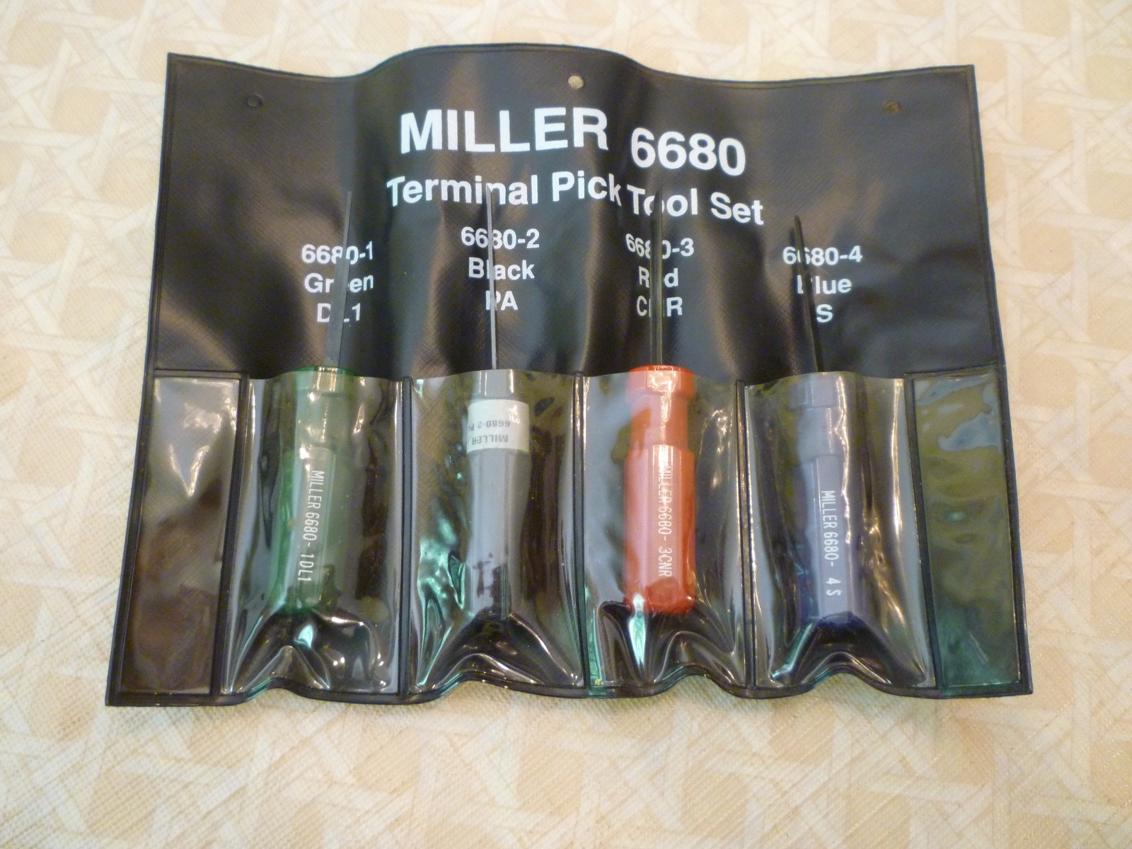MILLER 6680 TERMINAL PICK TOOL SET