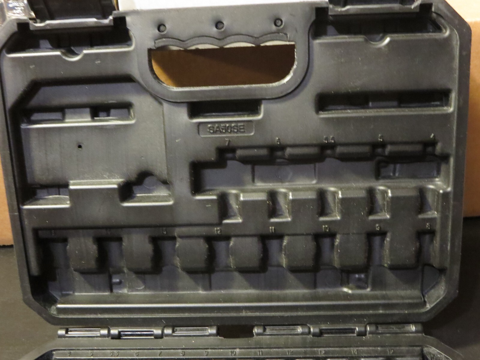 MATCO SILVER EAGLE SA50SE SOCKET SET 1/4″ drive Metric and Sae Case only