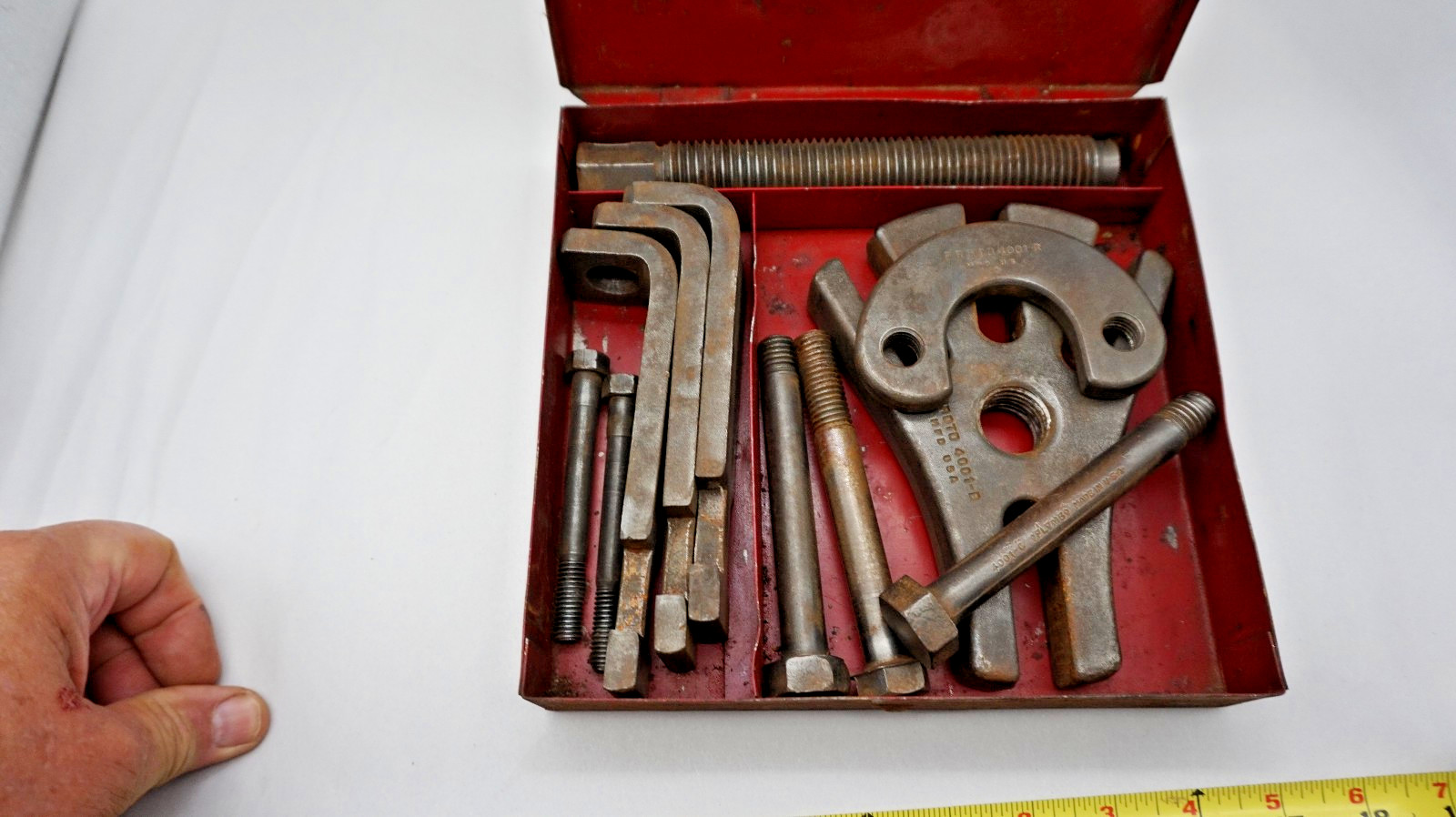 Vintage Proto Plomb 4001 Universal Wheel Hub Puller Set Metal Case USA
