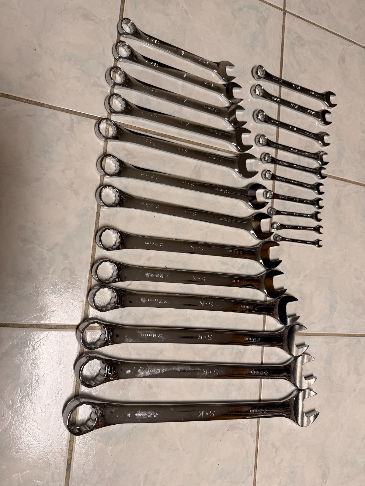 SK SuperKrome SureGrip 22-Piece Metric Wrench Set