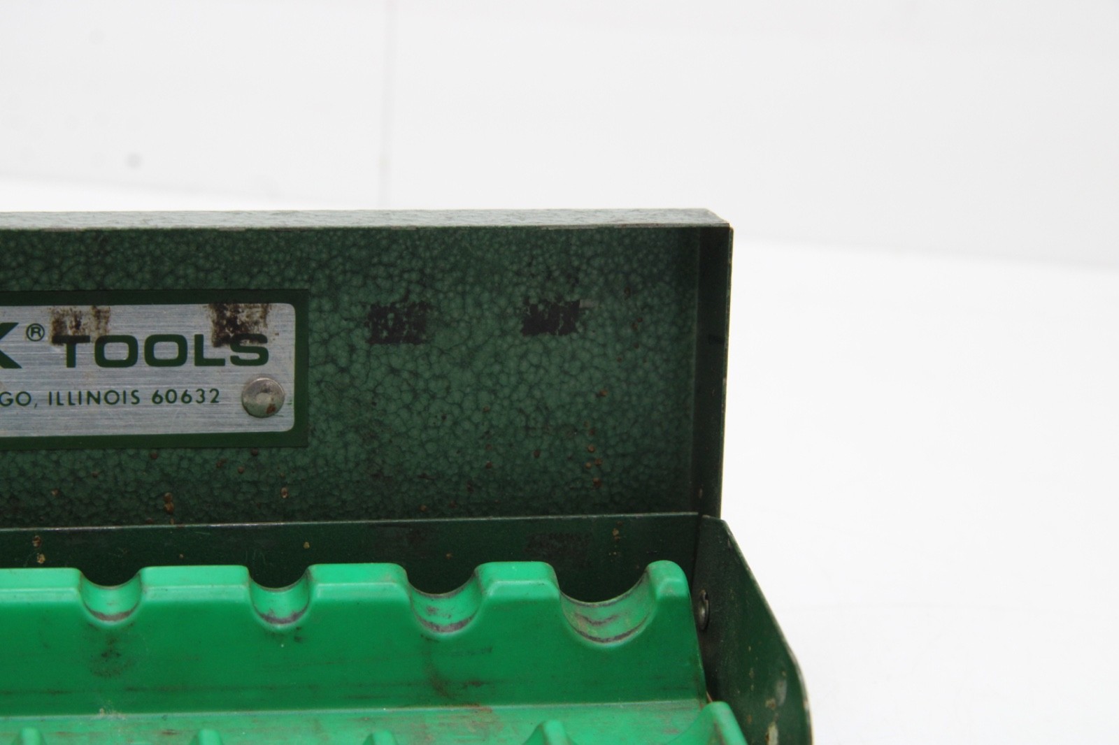 SK Tools 6-1/2″ x 2-1/4″ Green Metal Socket Set Tool Box w/Tray USA NO TOOLS