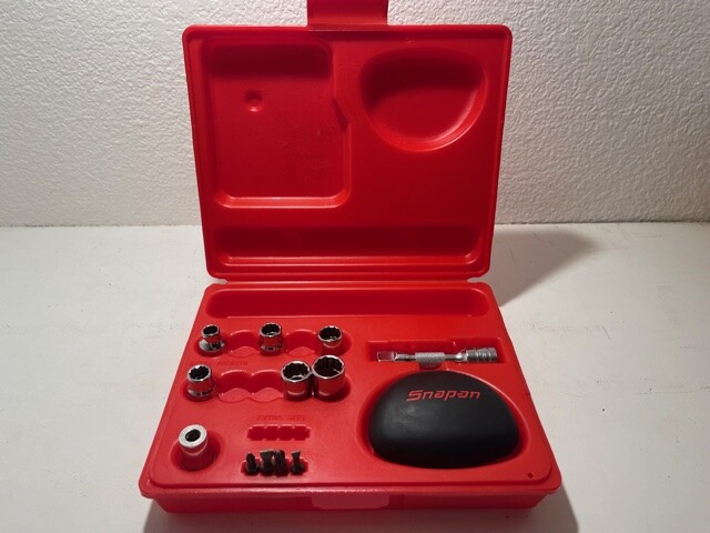 Snap on Ergopalm Socket Wrench Set, 3/8 Drive w/Socket 8,10,12, & 3/8, 1/2, 9/16