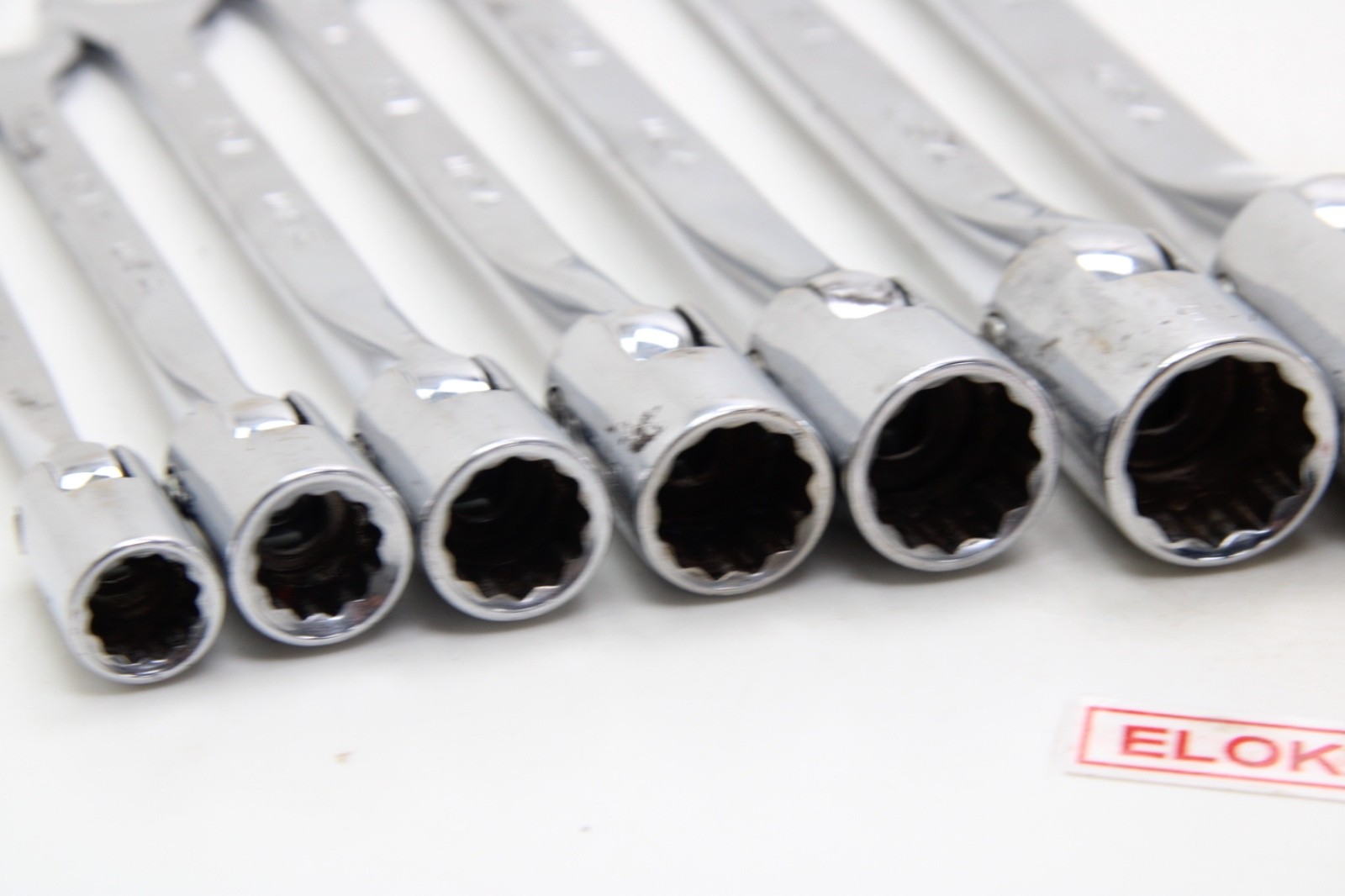 SK Tools 88812-88824 3/8 – 3/4 12 Point Flex Head Superkrome Socket Wrench Set