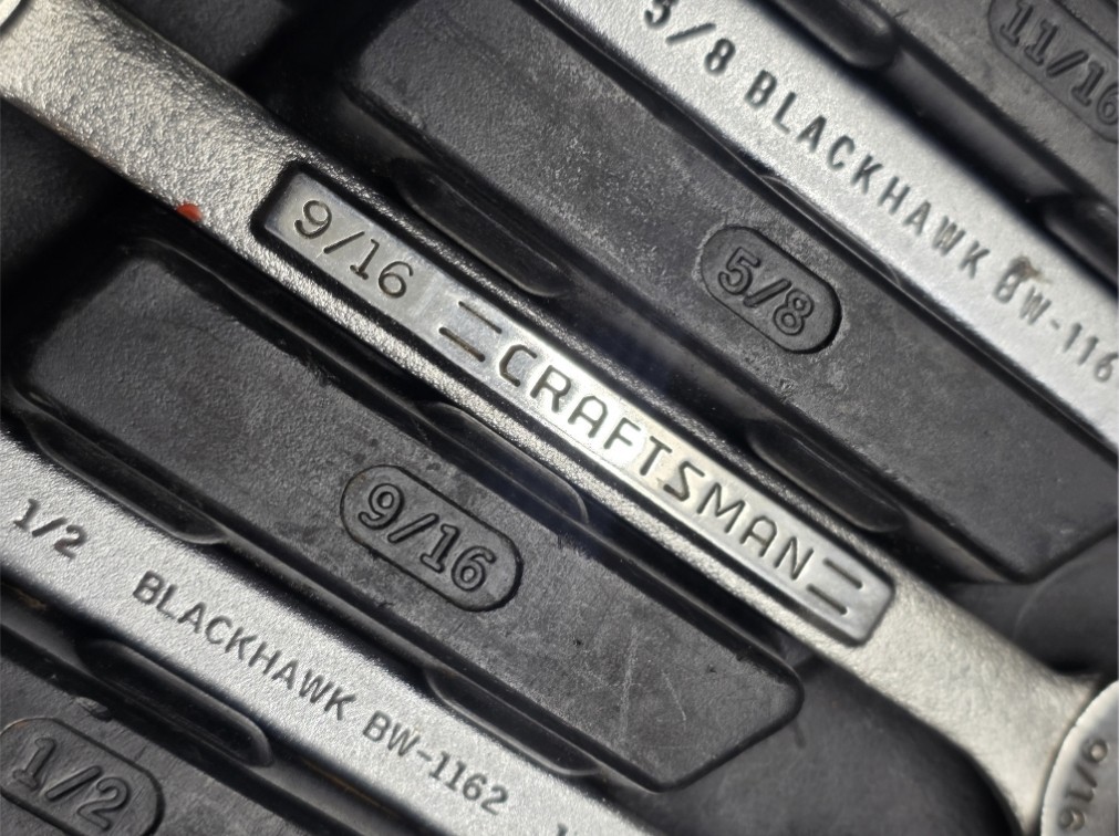 Blackhawk USA 18pc Metric 10-18mm, SAE 1/4-3/4” Satin Combination Wrench Set