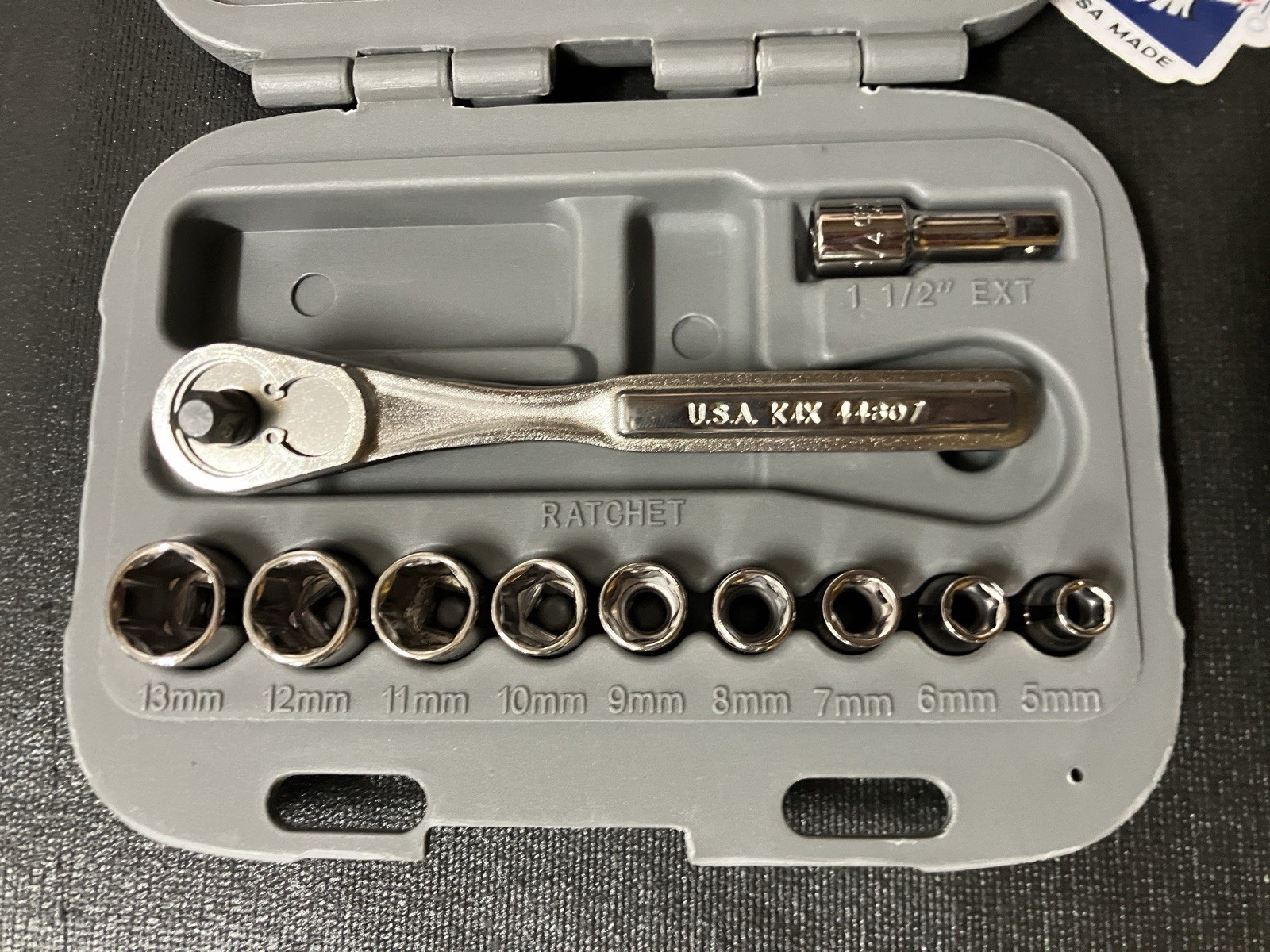 NOS Sears Craftsman 11Pc 1/4” Metric 5mm-13mm 6Pt. Socket Ratchet Set 34861 USA