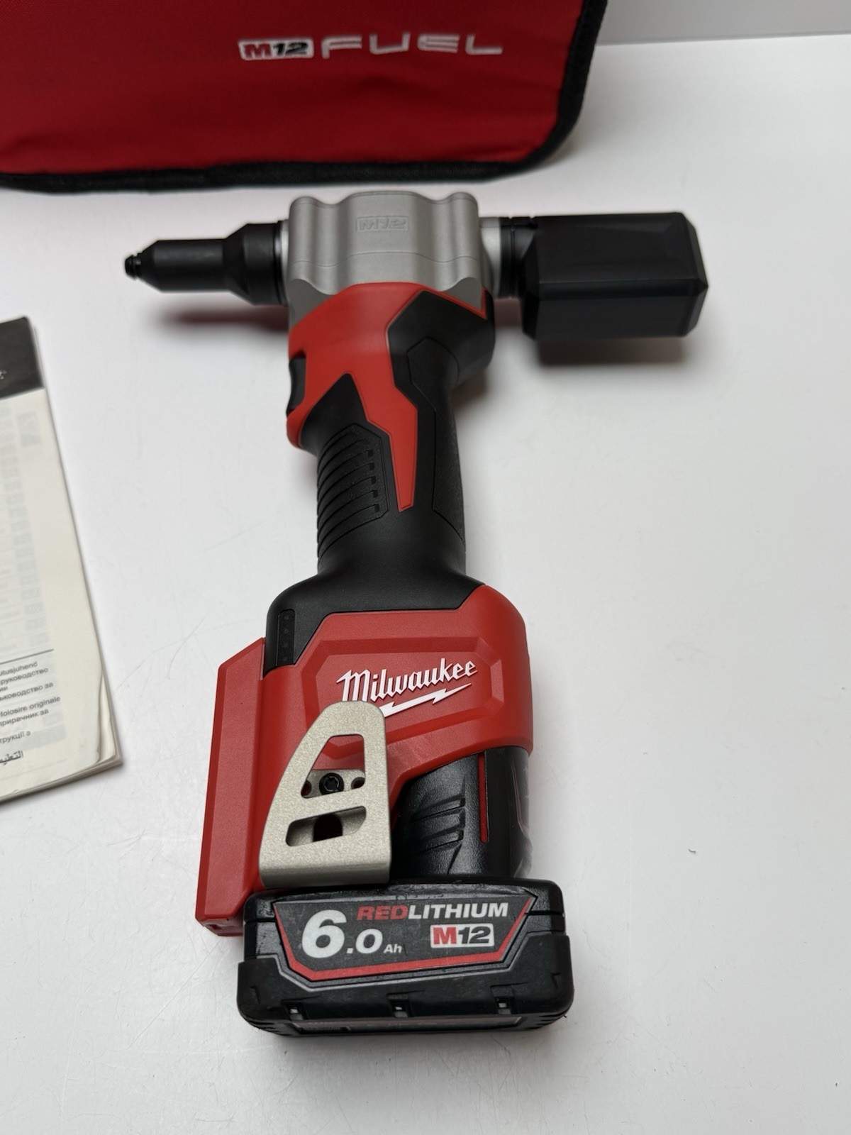 Milwaukee M12BPRT-201X 12V Pop Rivet Gun Cordless Brushless With 6 Ah Battery