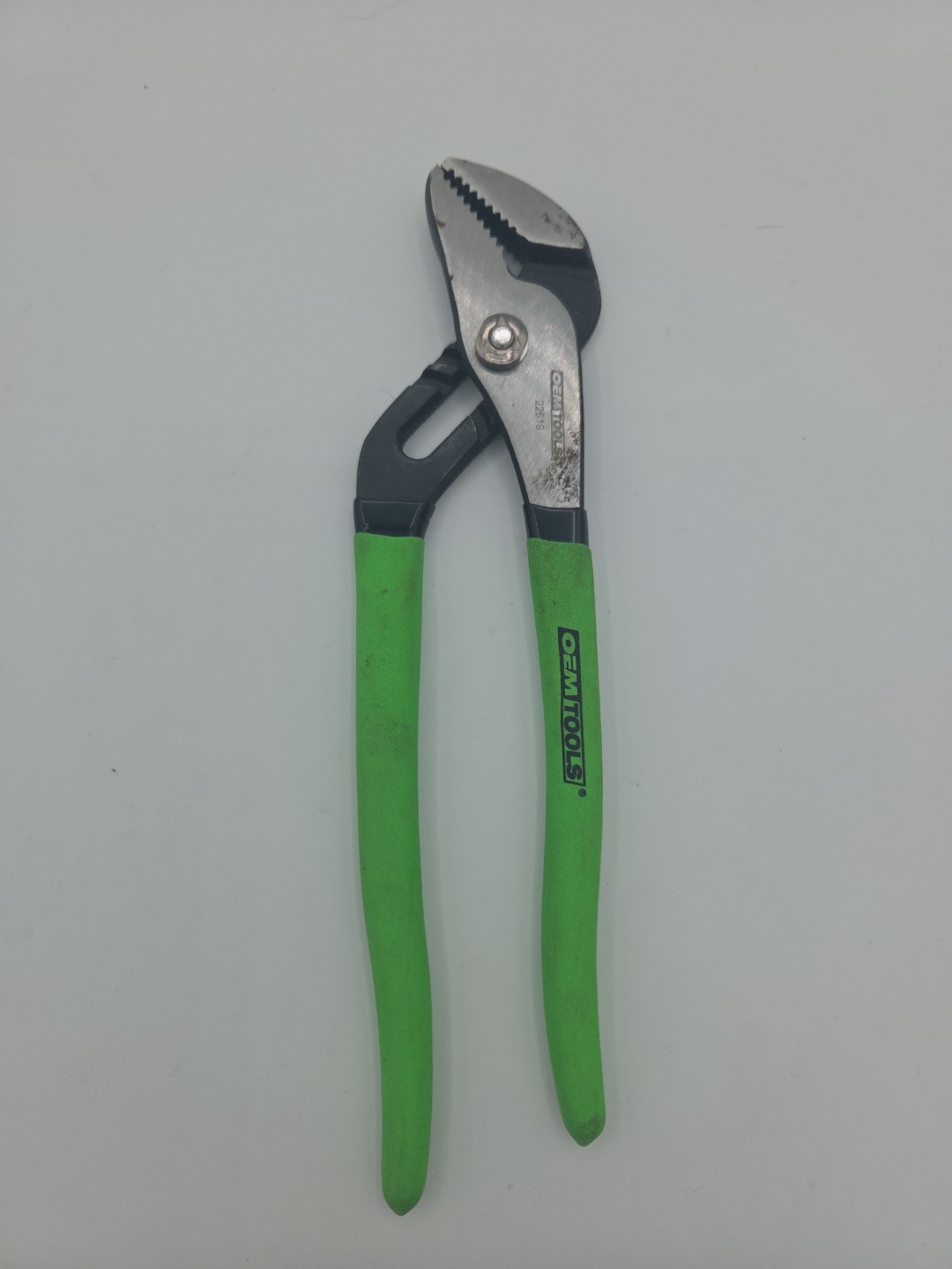 OEMTOOLS 22619 10 Inch Groove Joint Pliers