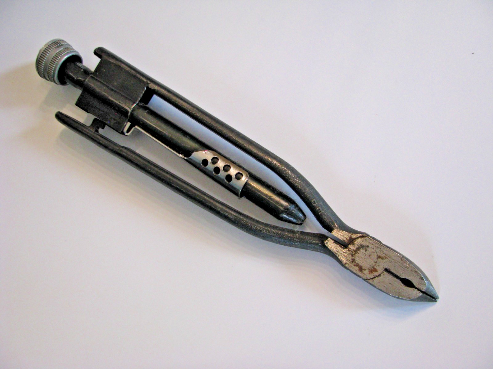 Snap On Tools Blue Point Safety Twist Wire Pliers GA 311 C Vintage