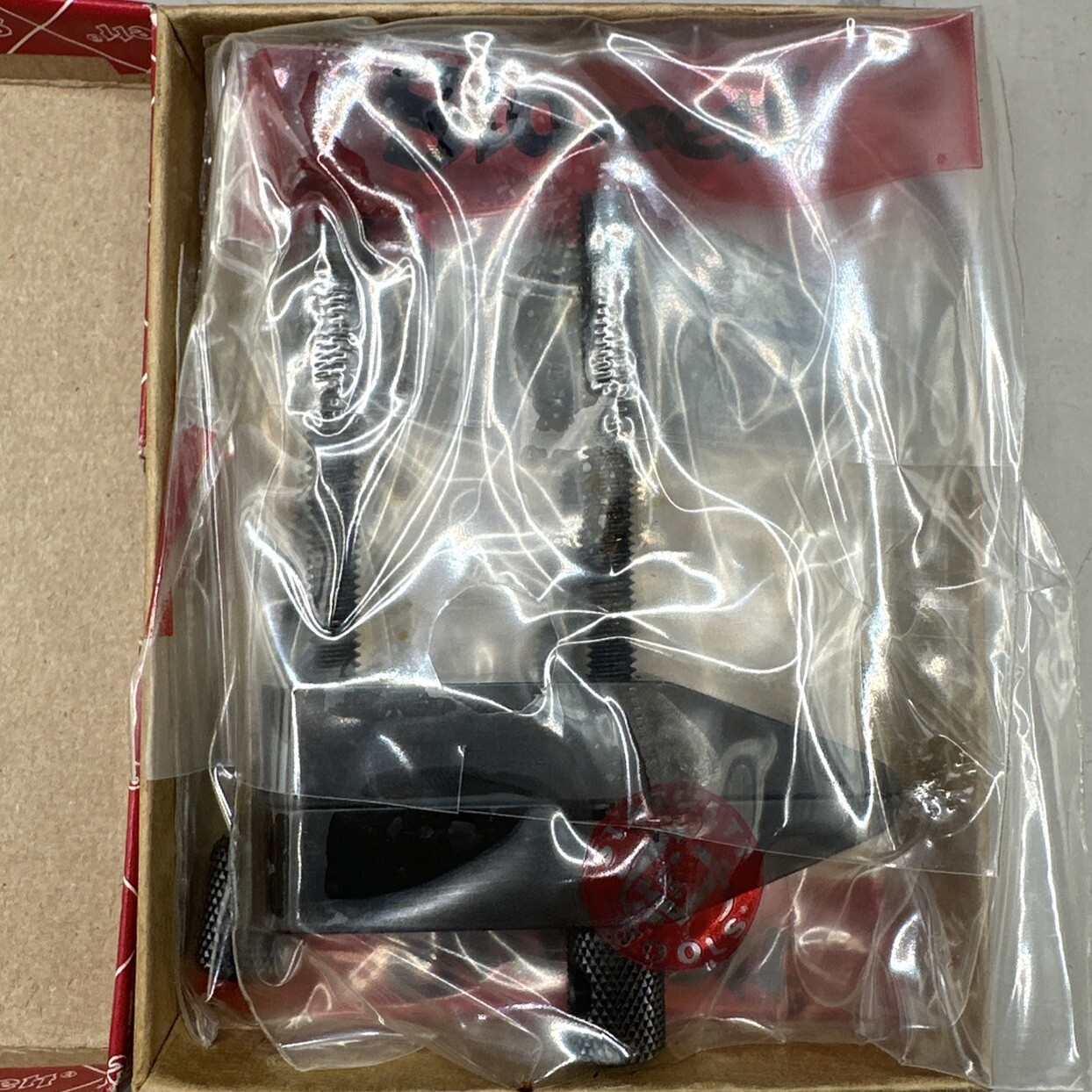 Vintage L. S. Starrett Co Pair of Clamps 161-B 1-3/4″ w/ Original Box