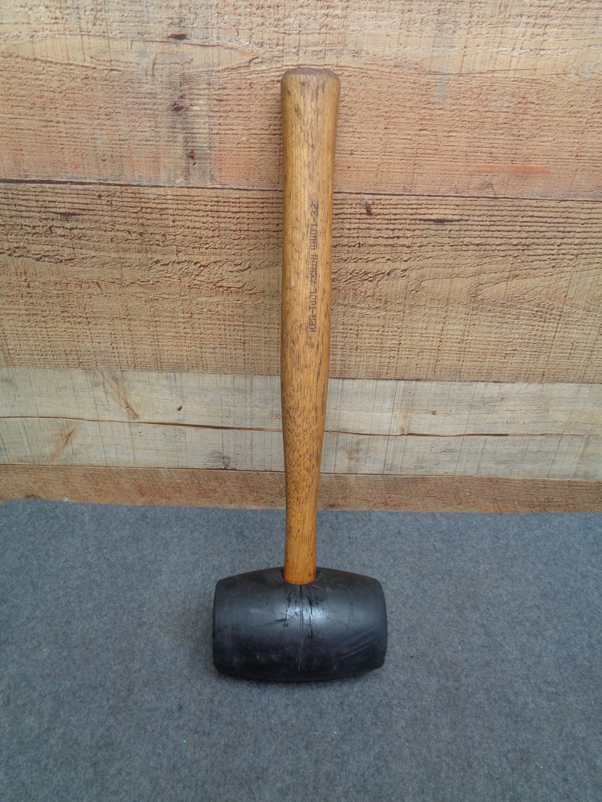 Ken-Tool T32 Rubber Mallet – 17″ Tire Hammer – 2 lb. Head