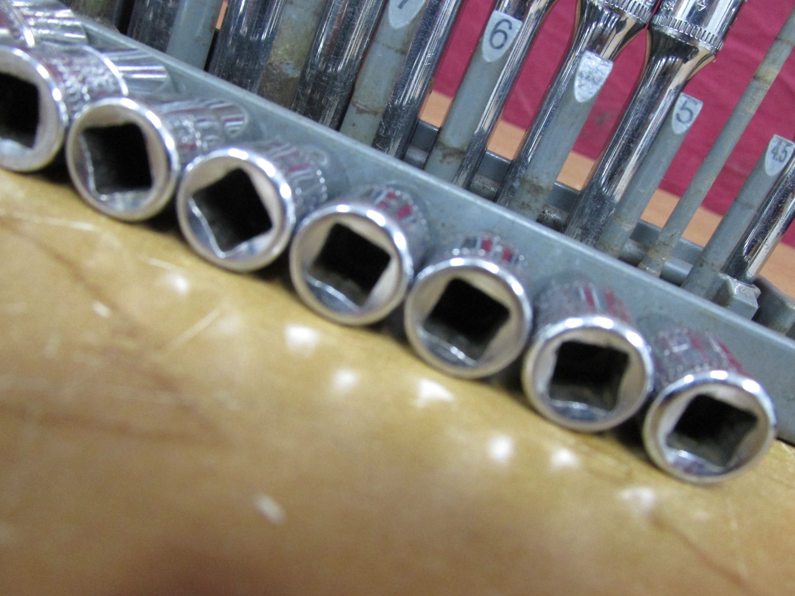 Snap On 25pc 1/4″ Dr 6pt METRIC Flank Drive Deep & Shallow 4-15 mm Socket Set