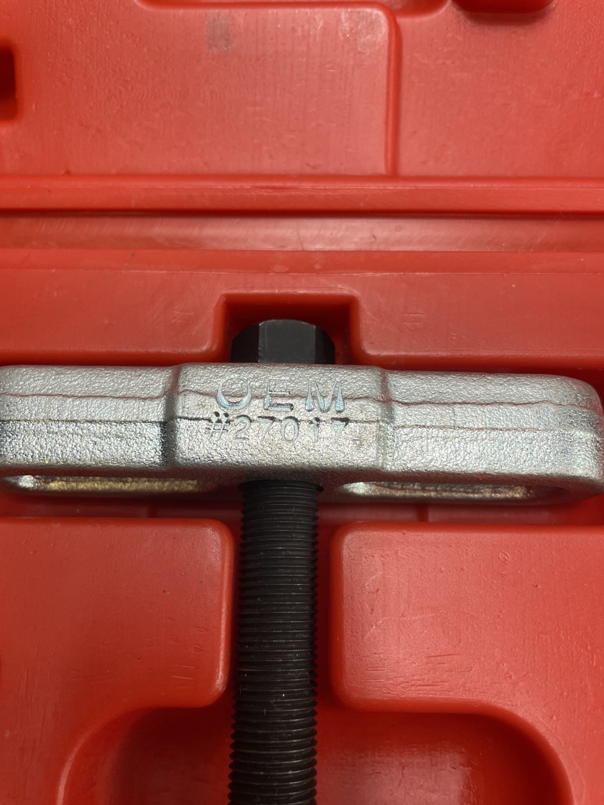 OEM Tools 27017 Steering Wheel Puller Set w Case Removal Automotive Repair Tool