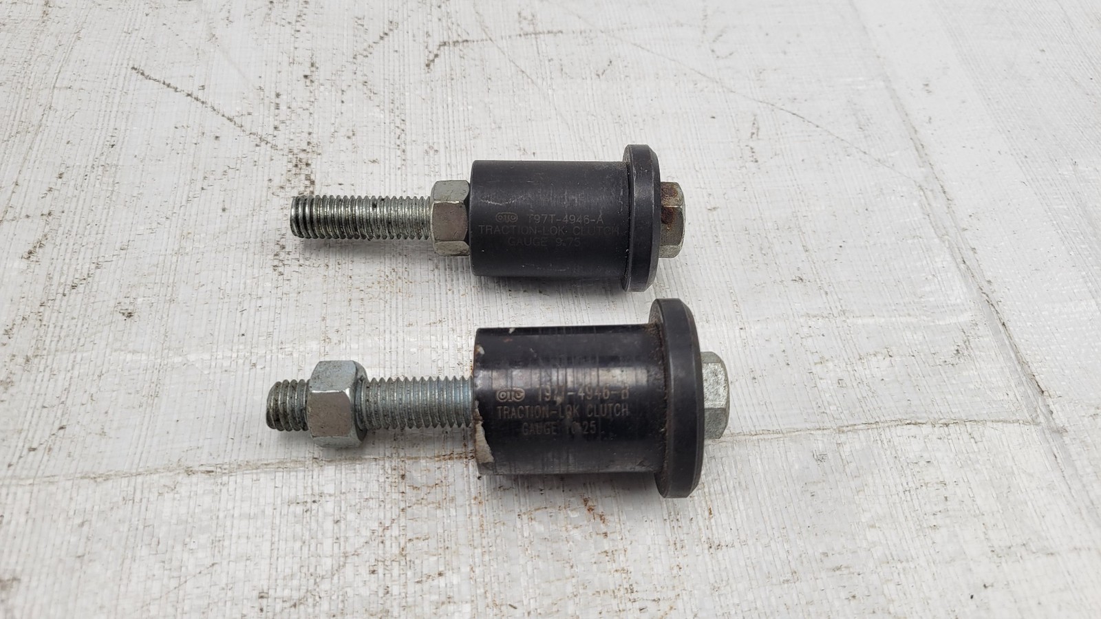 OTC T97T-4946-A Traction Lok Clutch Gauge 9.75 10.25 Differential x2