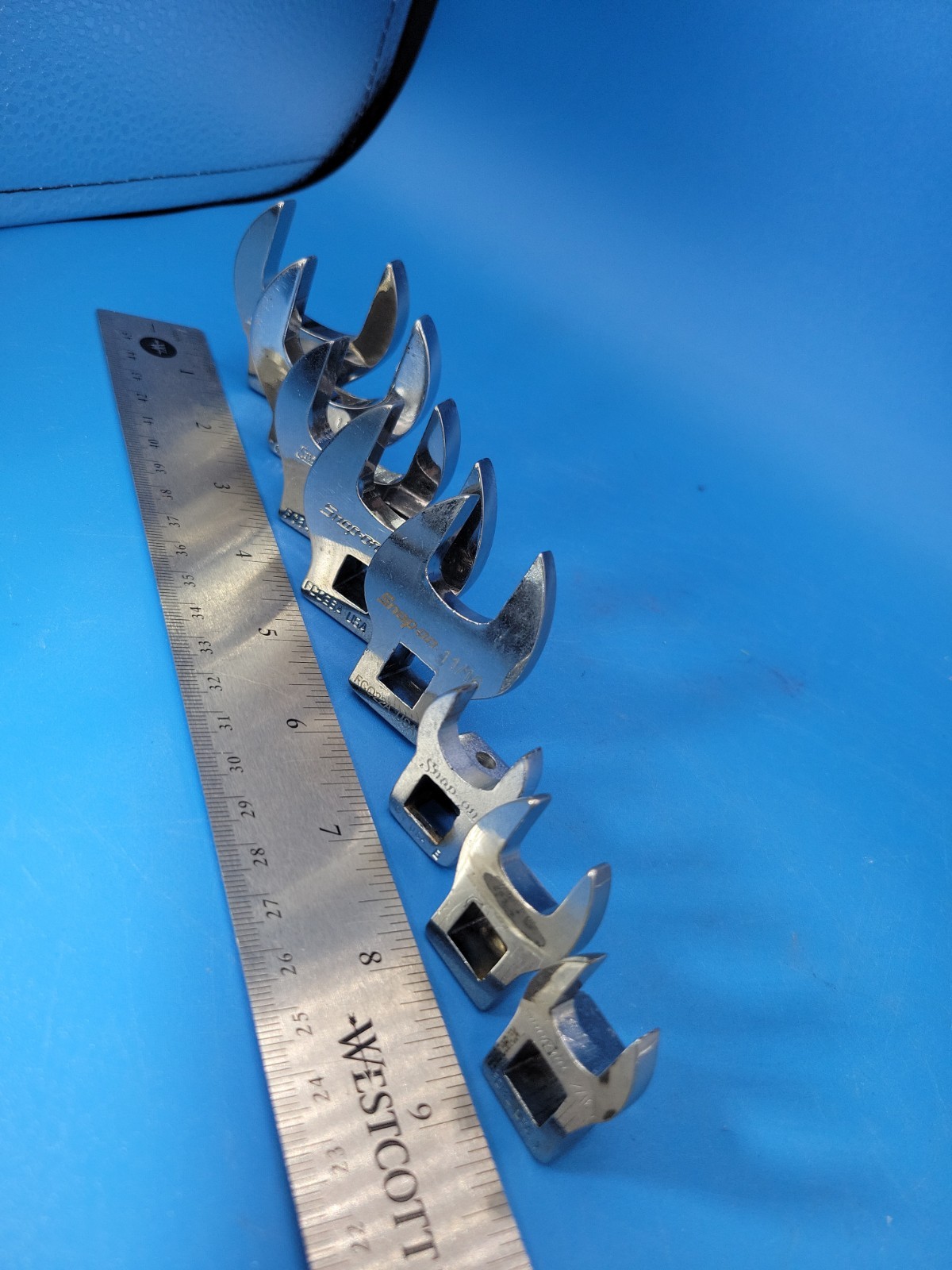 Snap-on Tools Crowfoot Wrench Set ⅜» Drive 7/16″ to 1-3/16″ 8 Pieces USA T-3-4