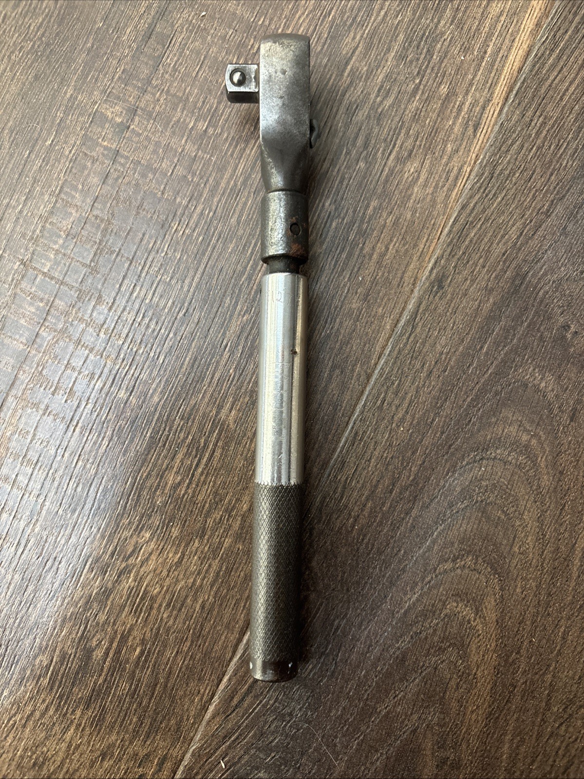 Snap-On 3/8” ratchet, preset torque wrench (15ft lb.)