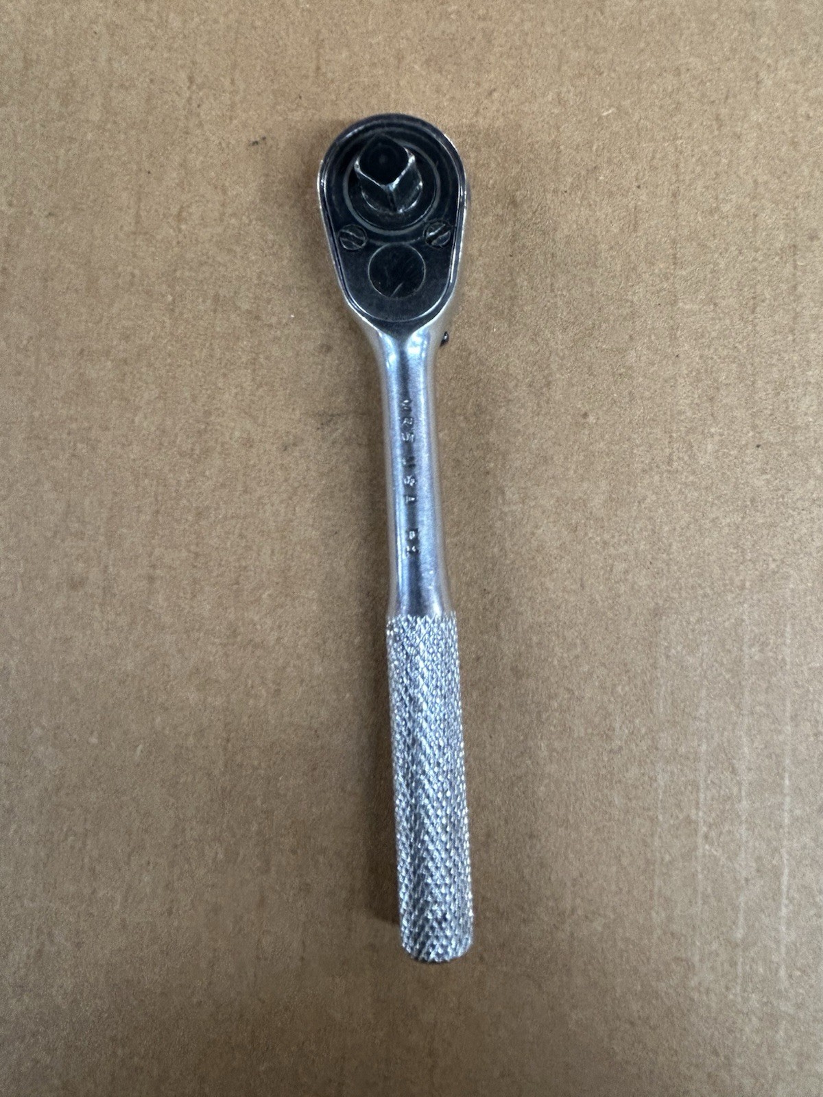 MAC Tools 1/4″ Drive Knurled Pear-Head Ratchet 5″ Long MR5
