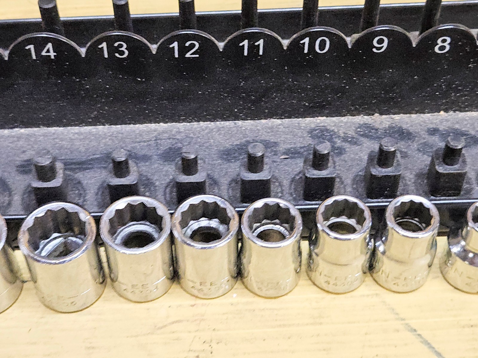 Vintage Craftsman 3/8” Drive Metric 12PT Socket Set USA 8mm-19mm