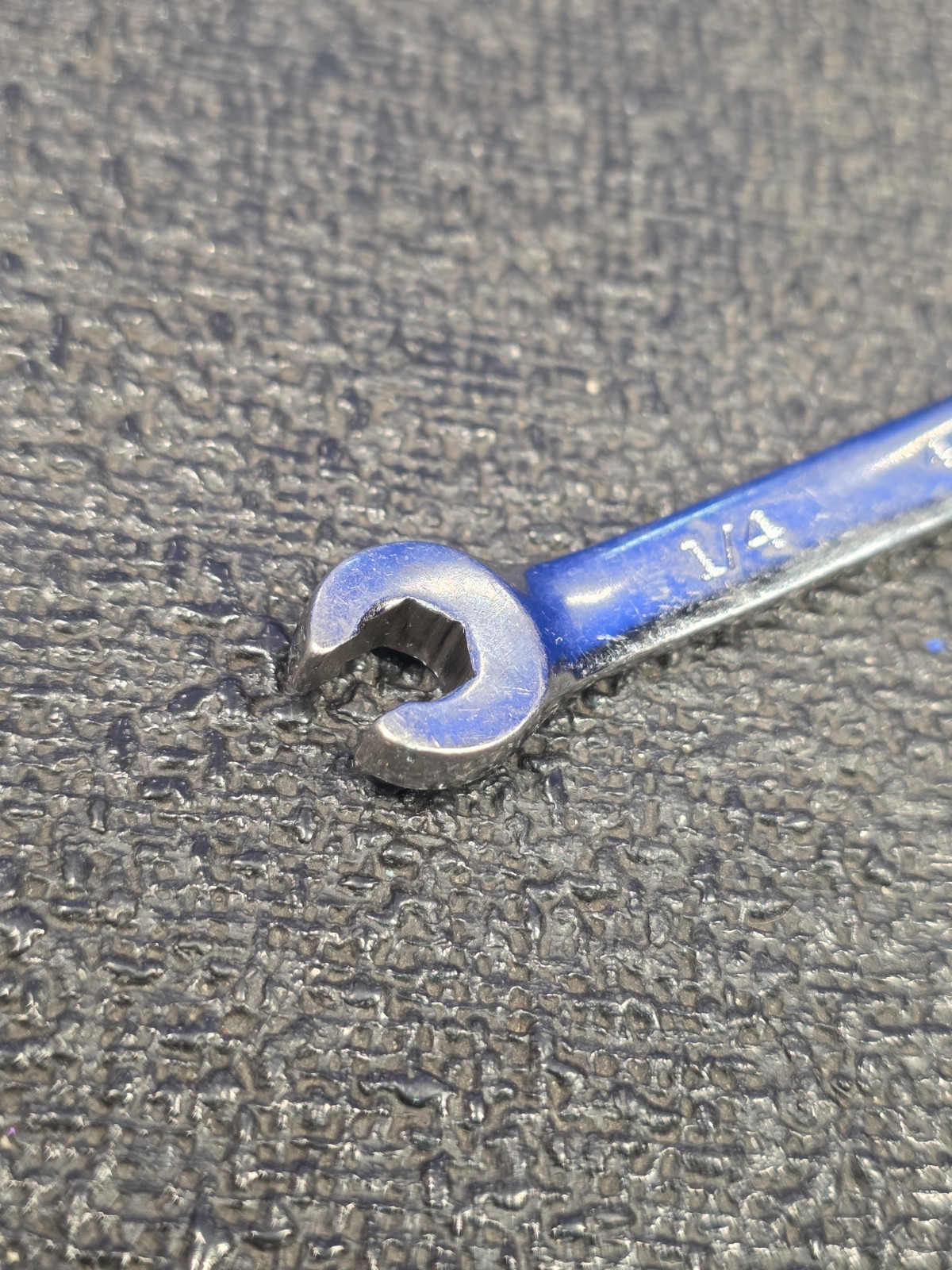 Craftsman Tools 42090 1/4″ x 5/16″ Full Polish SAE Flare Nut Wrench