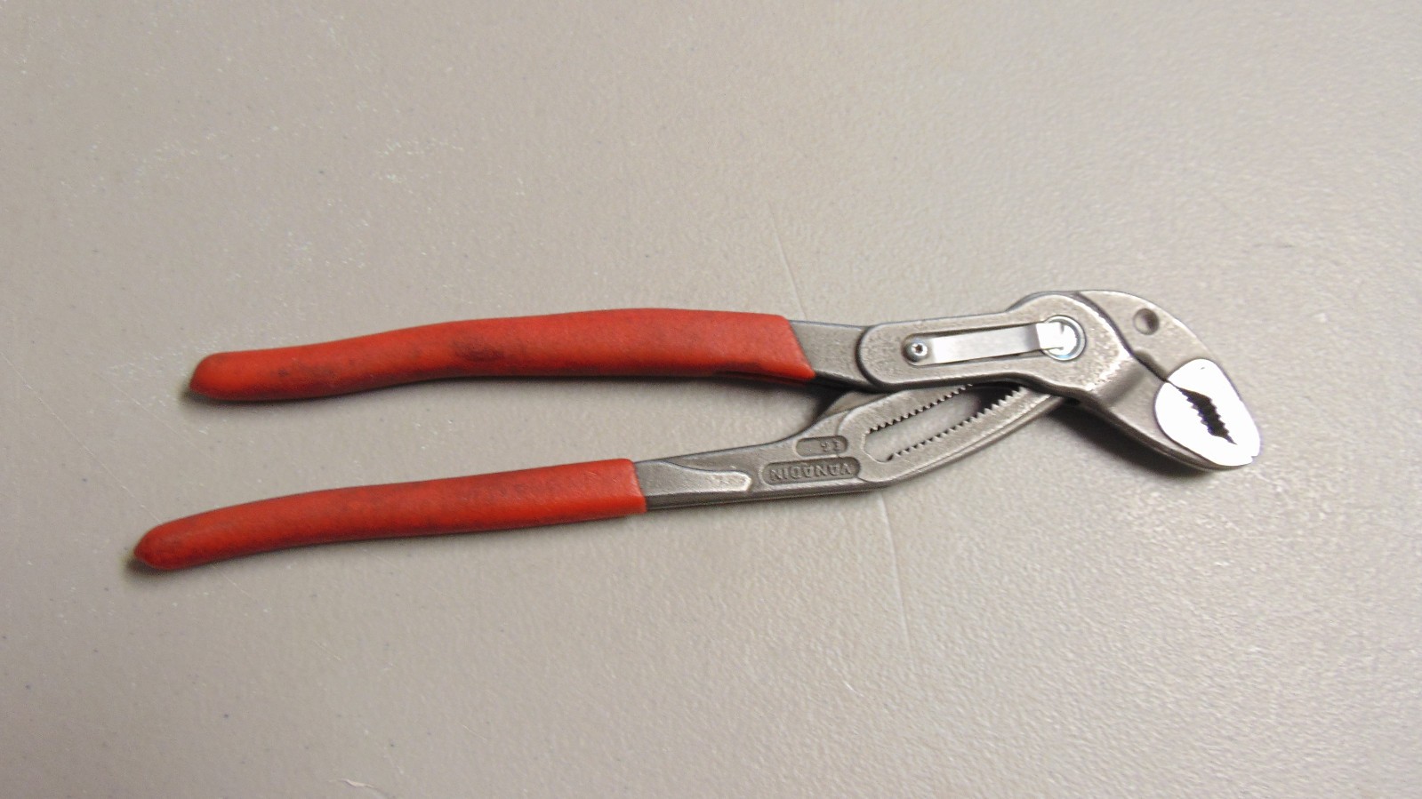 Matco Tools PC10 Knipex Cobra Locking Self Gripping Pliers – FREE SHIPPING