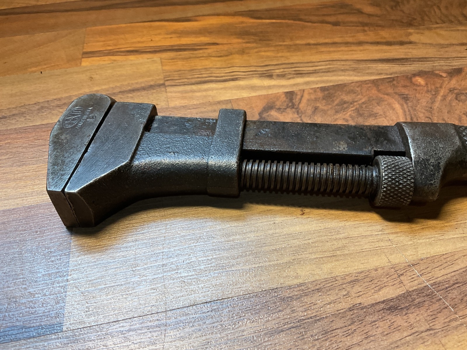 VINTAGE PEXTO U.S.A. 12″ ALL STEEL MONKEY WRENCH w/DECORATIVE GRIP