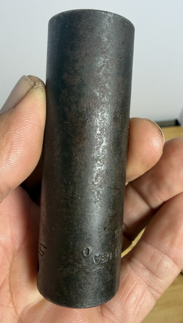 Snap-on tools Used 1/2 drive 11/16” metric Deep Impact Socket SIMM220