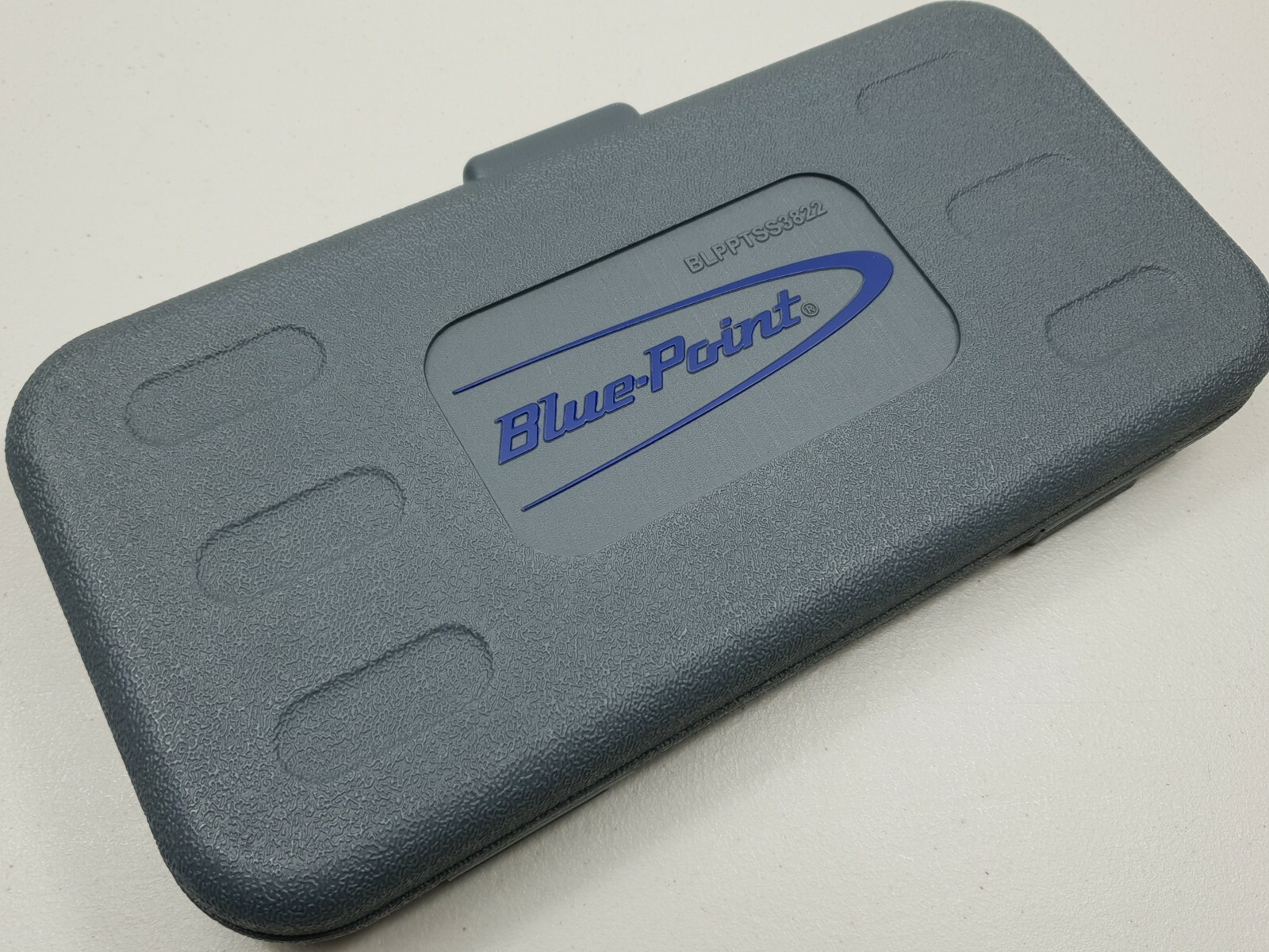Blue Point 22pc 3/8″ PASS THRU Socket Set – As sold by Snap On.