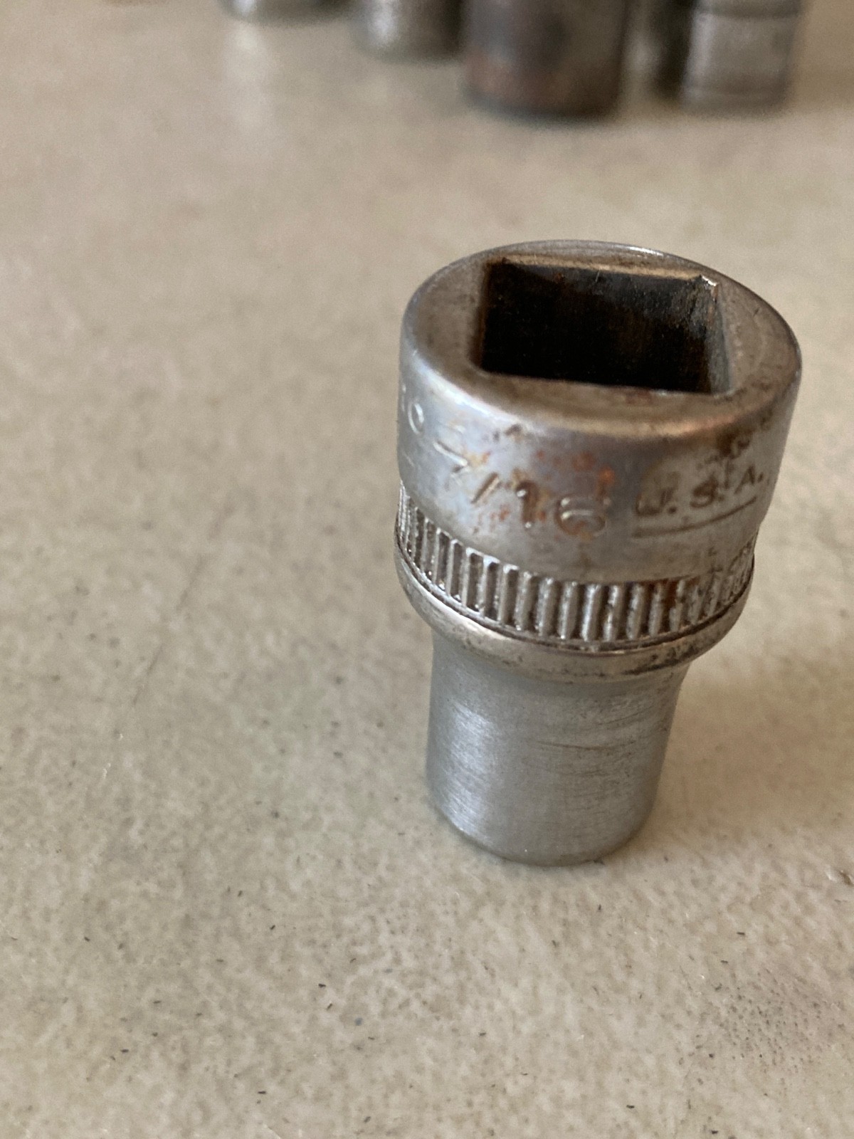 Assorted 1/2″ drive sockets