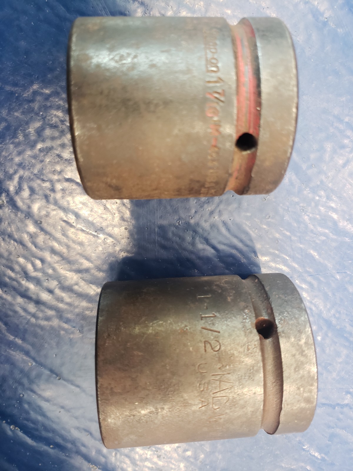 Snap-On 1/2″ Drive 6pt 1-7/16″ SAE Shallow Chrome Socket + same type 1-1/2″ Mac