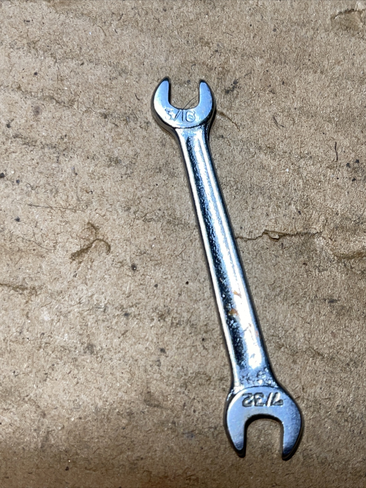 Vintage Bonney USA H10 7/32 in x 3/16 in SAE miniature Open End Wrench Mint