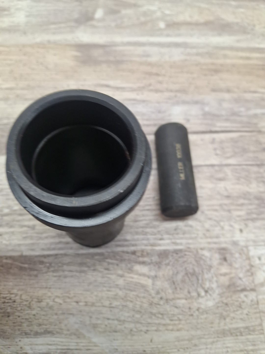 MILLER TOOL 10036 & 10038 BEARING CUP INSTALLER & END PLAY PLUG SET