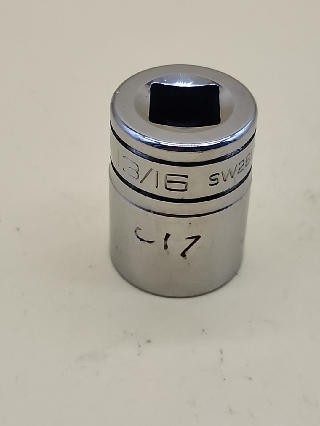Snap-on Tools 1/2″ Drive SAE 13/16″ Shallow 12-Point Socket SW261 USA