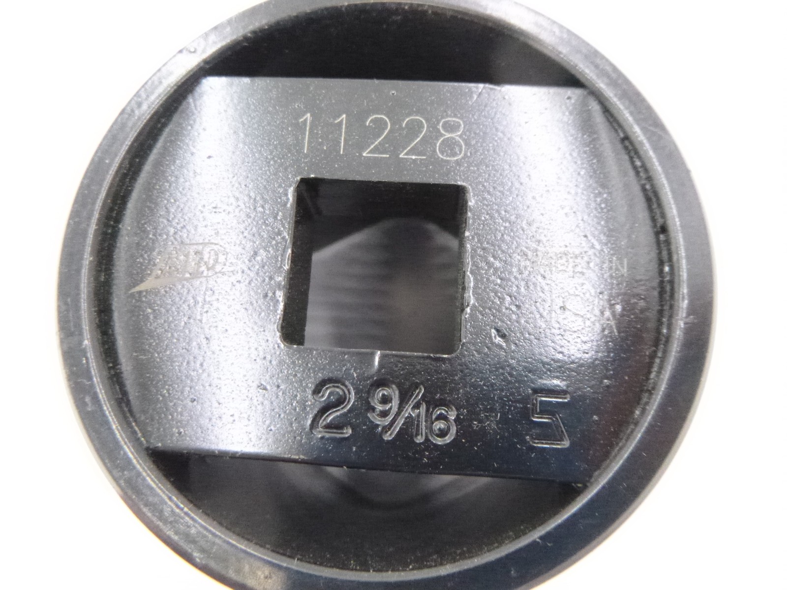 ATD Tools 11228 2-9/16″ 6 Point Axle Nut Socket