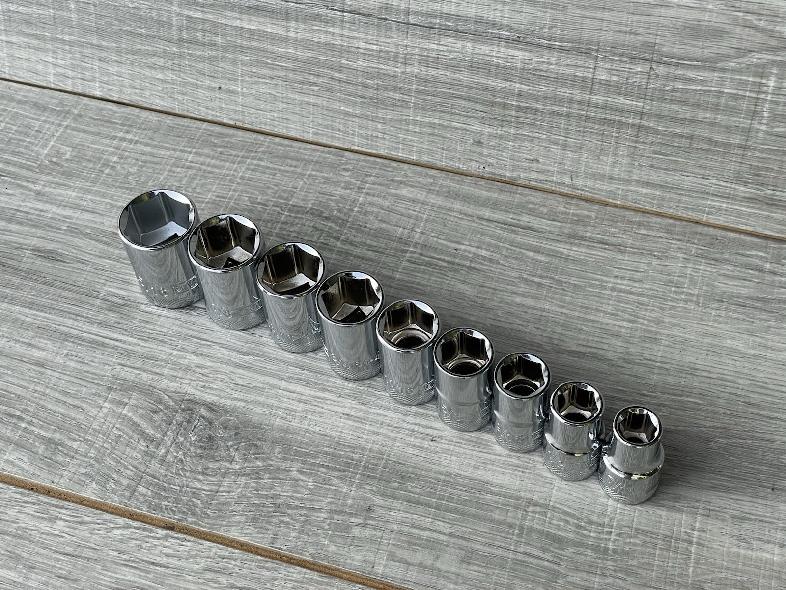 *NEW* DeWalt 9 Piece SAE 6 Point Socket Set For 1/2″ Inch Drive 15/16 – 7/16In