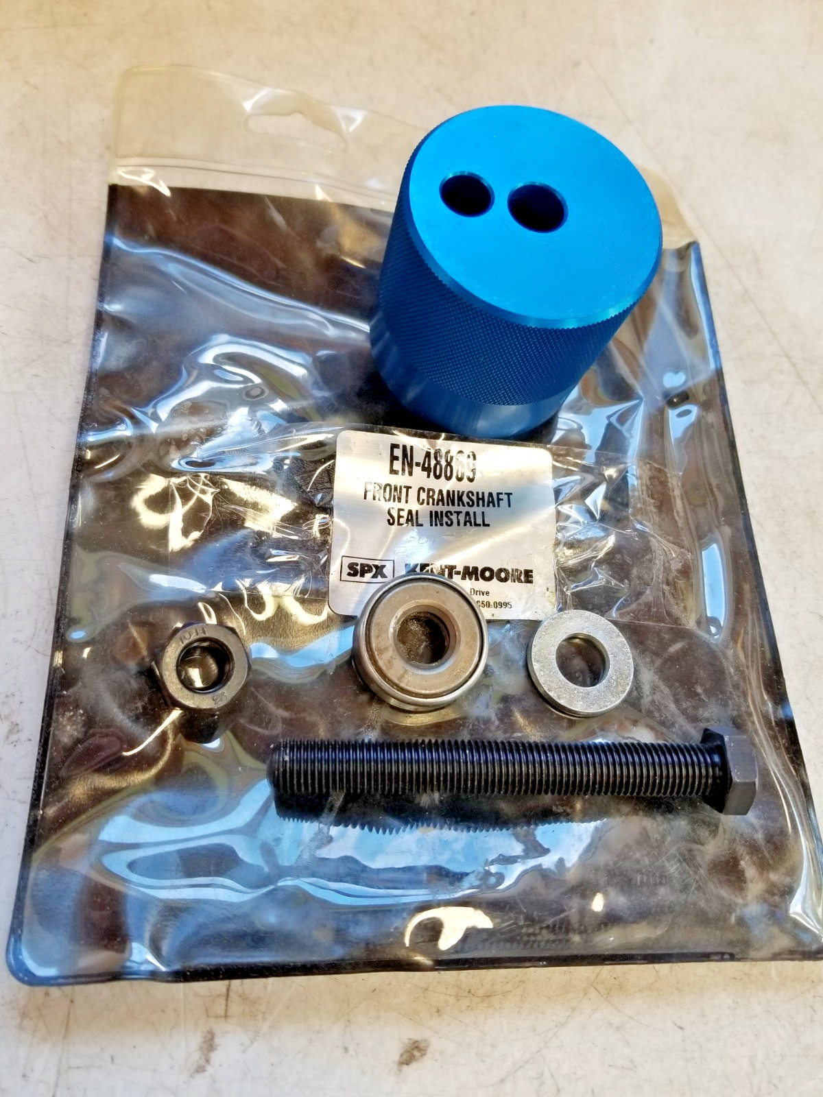 * Kent-Moore EN-48869 Front Crankshaft Seal Installer Tool
