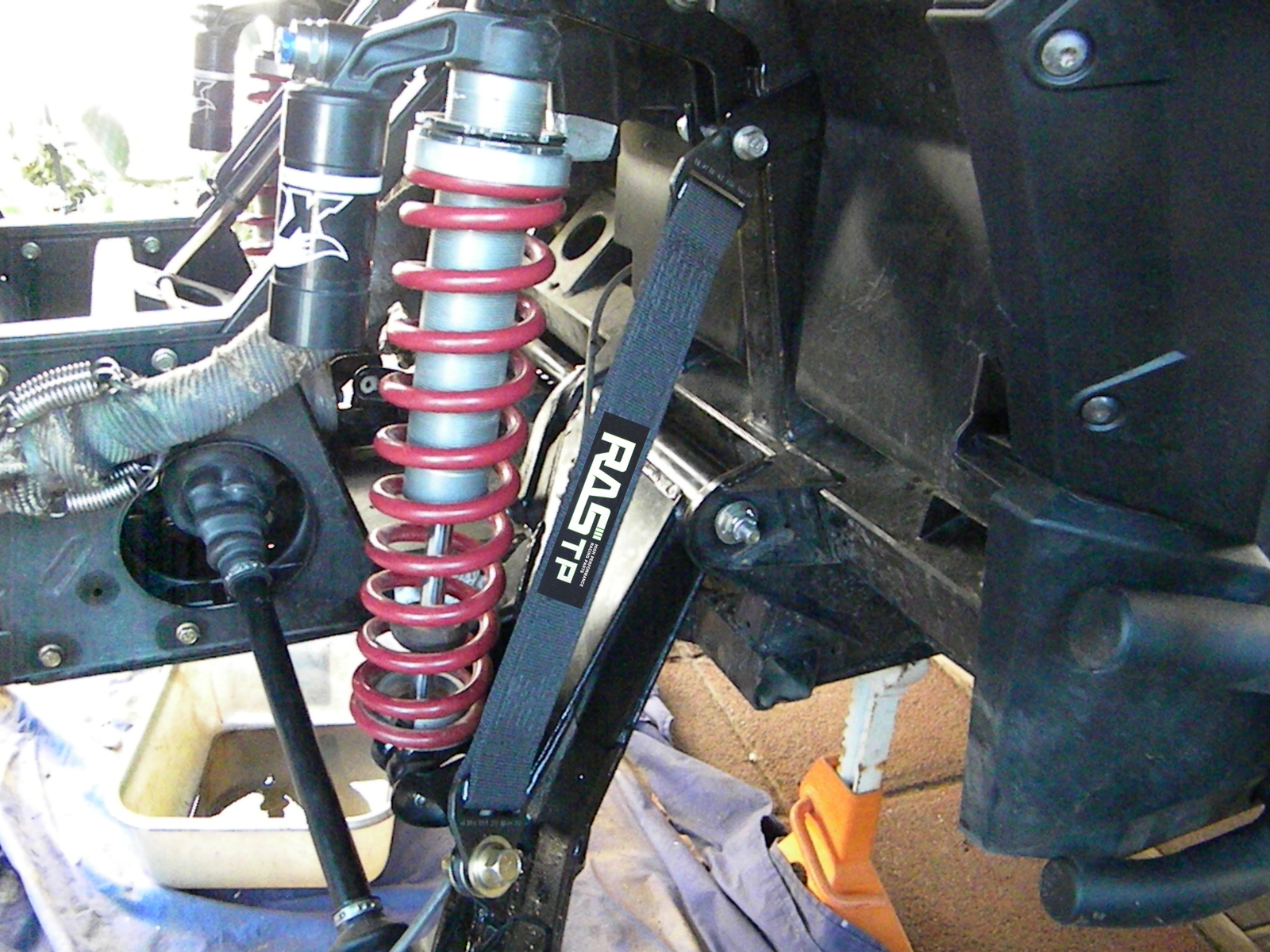 10,000 Lb Limit Strap Shock Suspension 10″ 12″ 14″ 16″ 18″ 20″ 22″ 24″ 26″