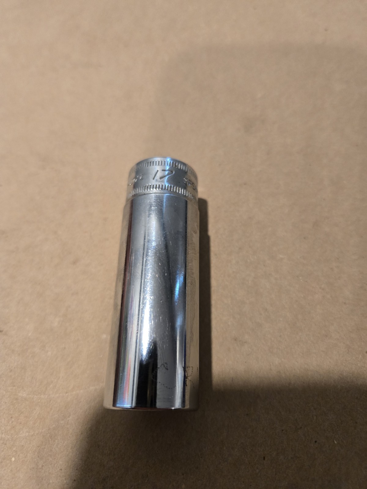 Snap On 3/8″ Drive 17MM 6PT Metric Deep Chrome Socket USA SFSM17