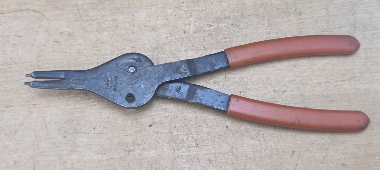 Blue Point PR56A – 9-1/4″ Long Straight Fixed Tip Convertible Snap Ring Pliers