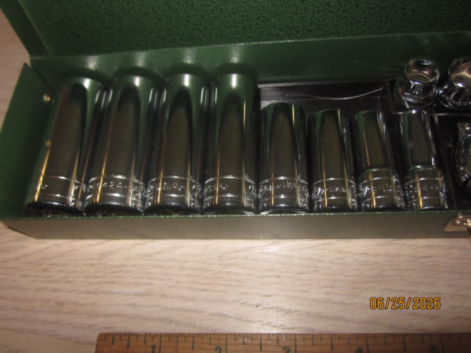 VTG S-K TOOLS VERY NEAR MINT CONDITION SAE 3/8″ DRIVE 21 PIECE SOCKET SET