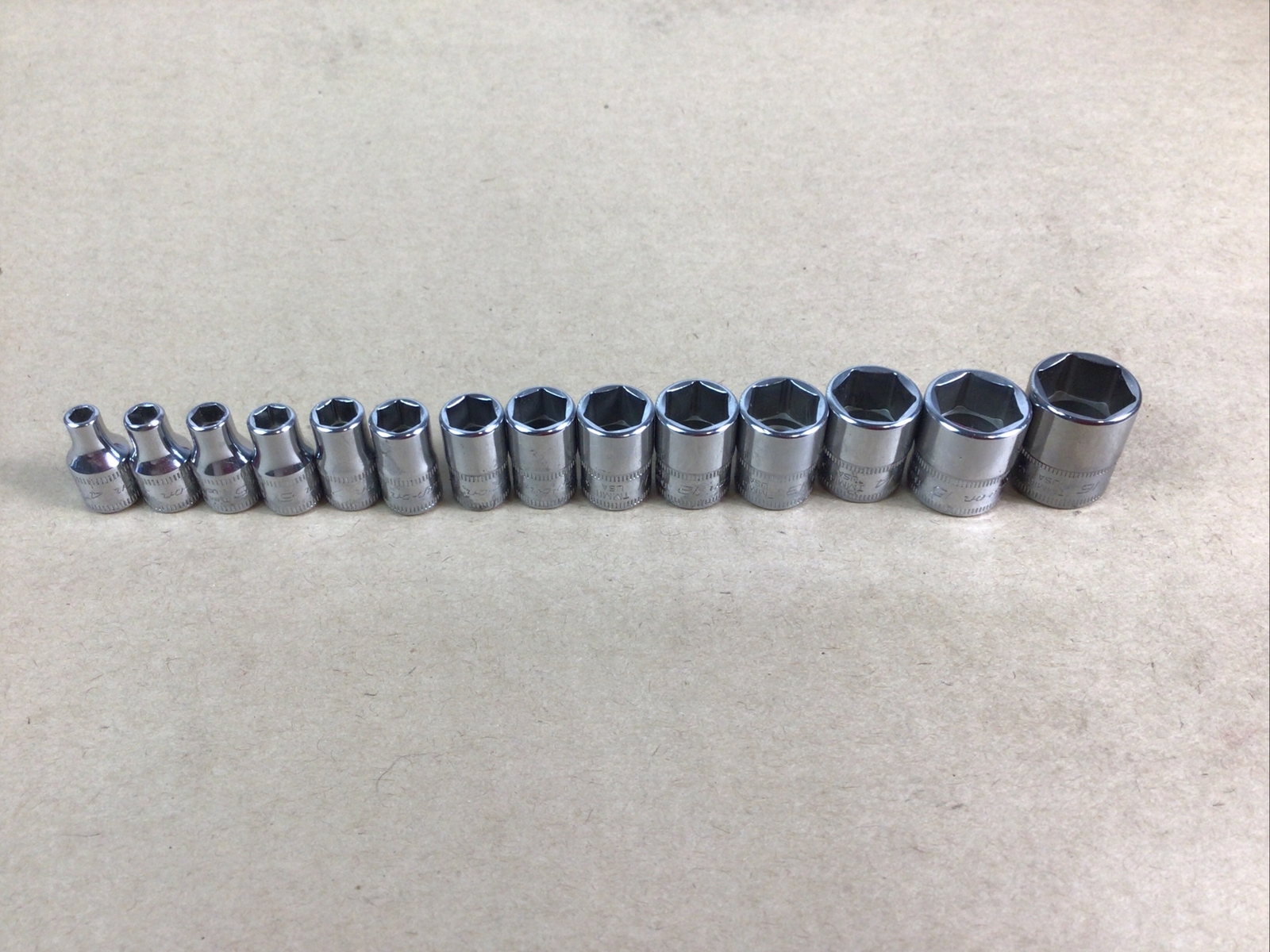 Snap on Tools 1/4 Drive Metric 6 Point Shallow Socket Set 4mm to 16mm 14 Pc TMM