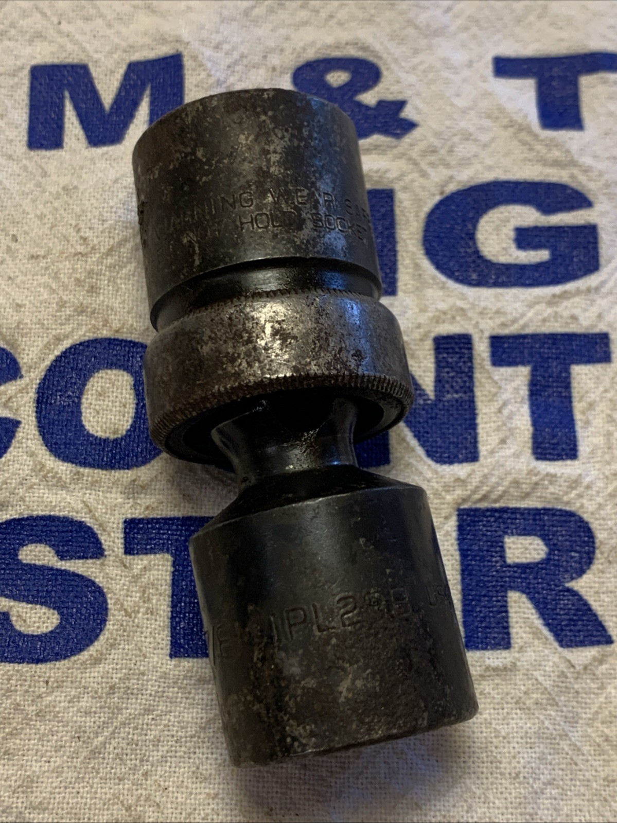2006 Snap-on Tools USA 1/2″ Drive SAE 7/8″ 6pt Impact Swivel Socket IPL28B