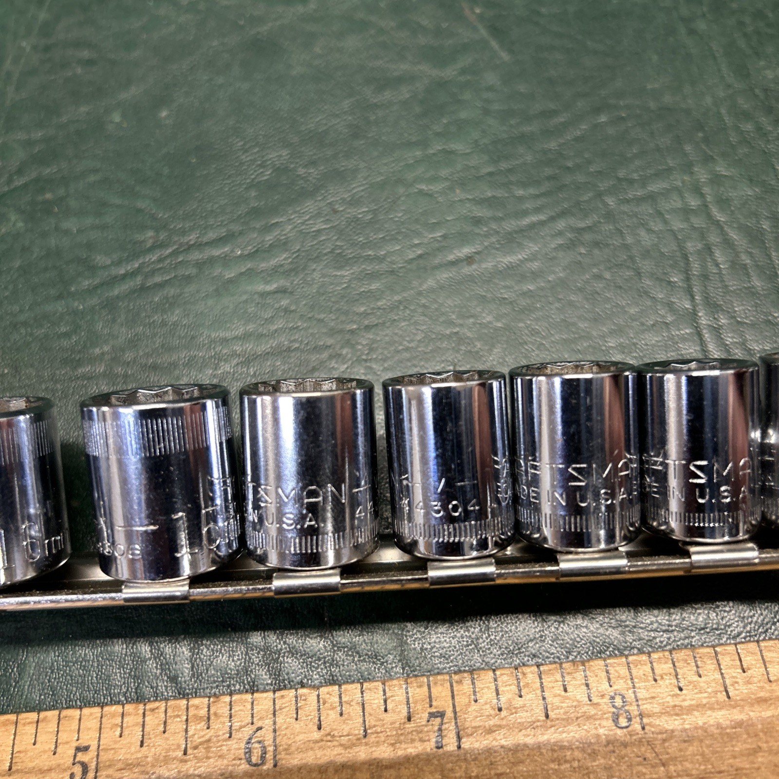 Craftsman 13 pc Socket Set 3/8 Drive 12 Point METRIC 9mm-19mm W/ Rail + extras