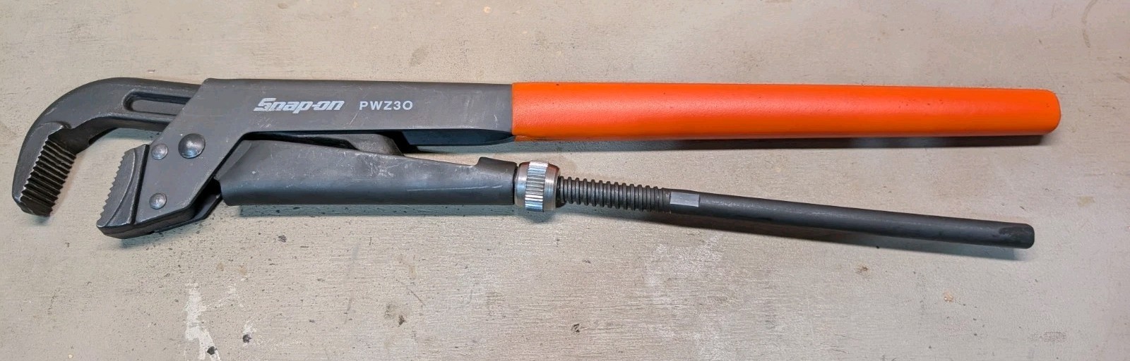 Vintage Snap-on Tools 21-1/2″ Soft Grip Orange Adjustable Pliers Wrench PWZ30
