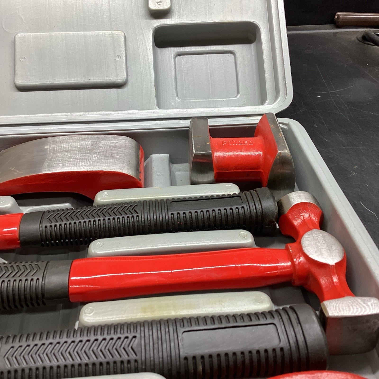 US General 7 Piece Body Fender Repair Set With Case Item 31277