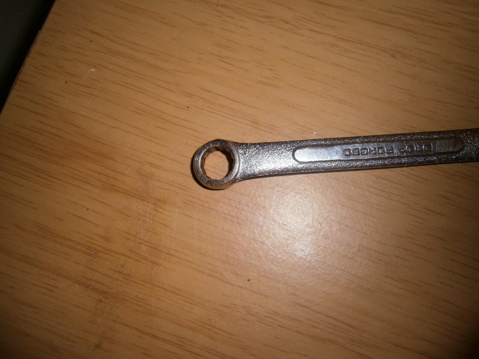 Vintage silver tone spanner. 10mm both ends (E6a)