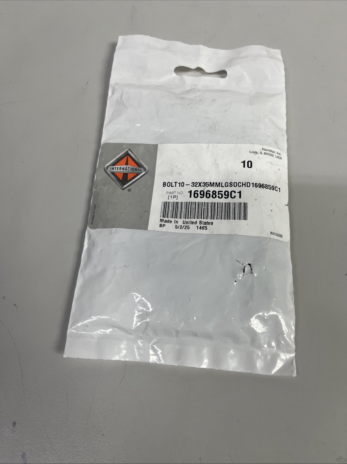 QTY 10 International 1696859C1 Screw Set Hex Socket