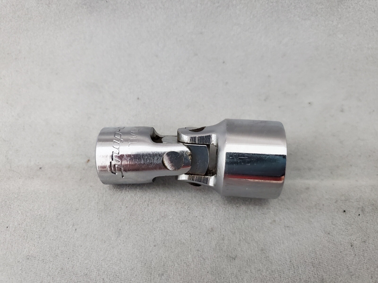 Snap On TMU141, 7/16″ Flank Drive Shallow Universal Socket, 1/4″ Dr 12 Pt