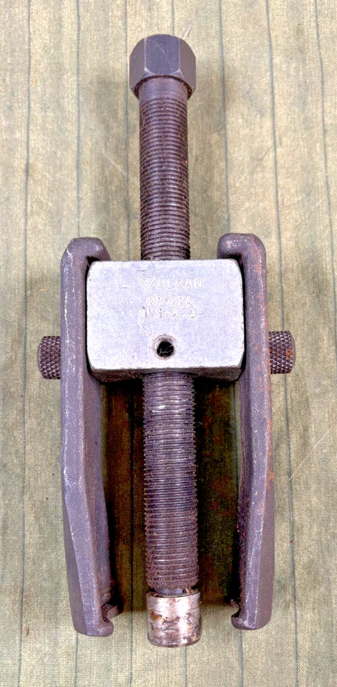 VULCAN U.S.A. No. CP-32A Power Steering & Alternator Pulley Puller