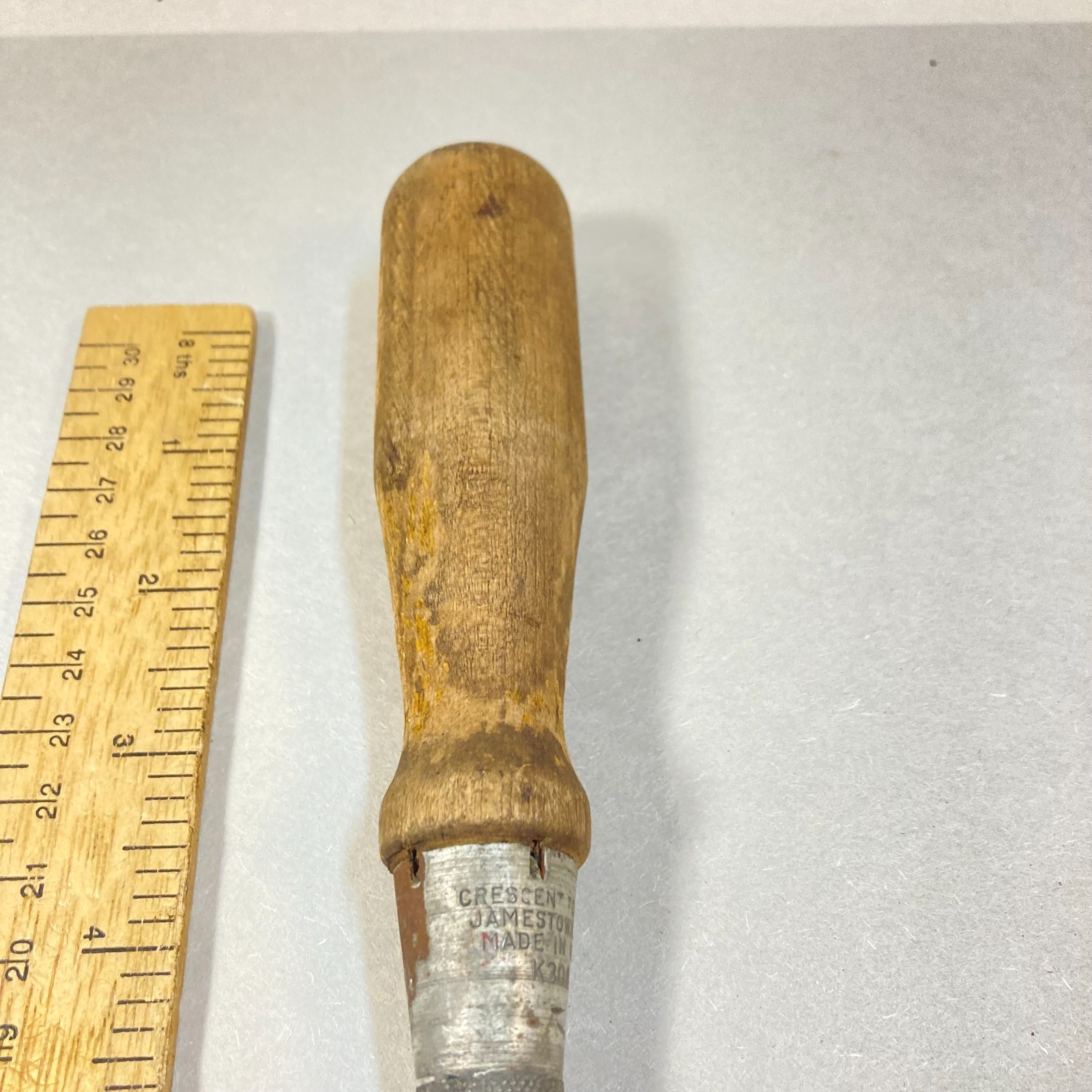 Vintage Crescent Tool Co. Flat Slotted Screwdriver 8″ Wood Handle #K308 USA