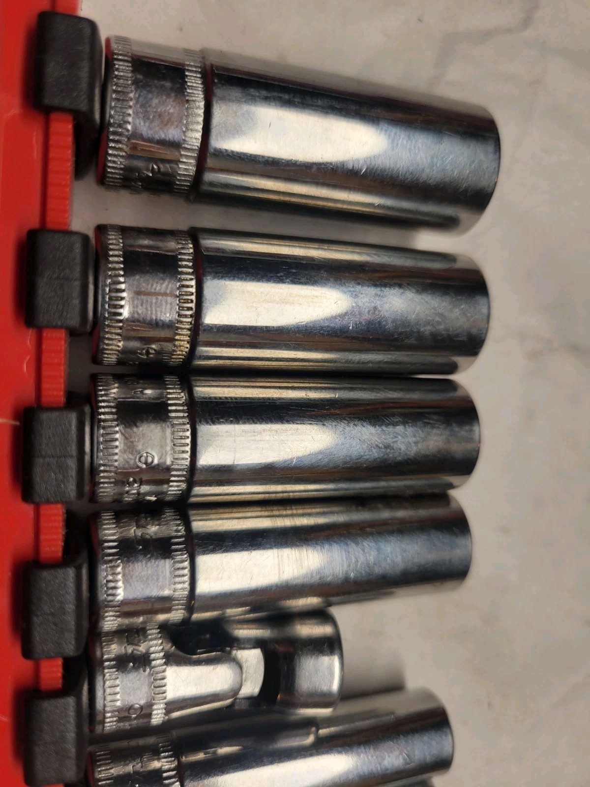 SNAP ON STMM SERIES METRIC DEEP 4MM-14MM 13PC 1/4″Dr ASSORTED 6&12PT SOCKET SET